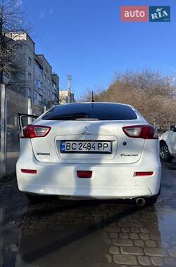 Хэтчбек Mitsubishi Lancer 2009 в 