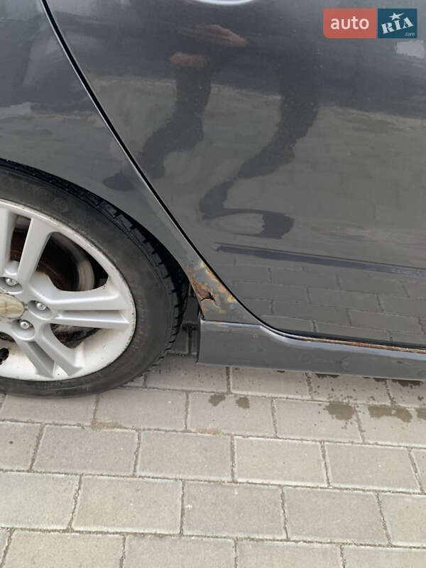 Седан Mitsubishi Lancer 2004 в Золочеве