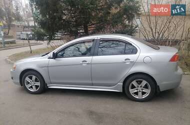 Седан Mitsubishi Lancer 2007 в Киеве