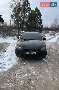 Седан Mitsubishi Lancer 2008 в Десні