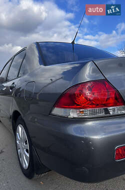 Седан Mitsubishi Lancer 2005 в Запоріжжі