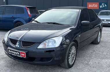 Седан Mitsubishi Lancer 2004 в Львове