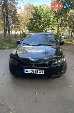 Седан Mitsubishi Lancer 2010 в Киеве