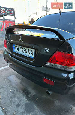 Седан Mitsubishi Lancer 2007 в Киеве