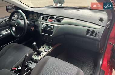 Седан Mitsubishi Lancer 2006 в Кривому Розі