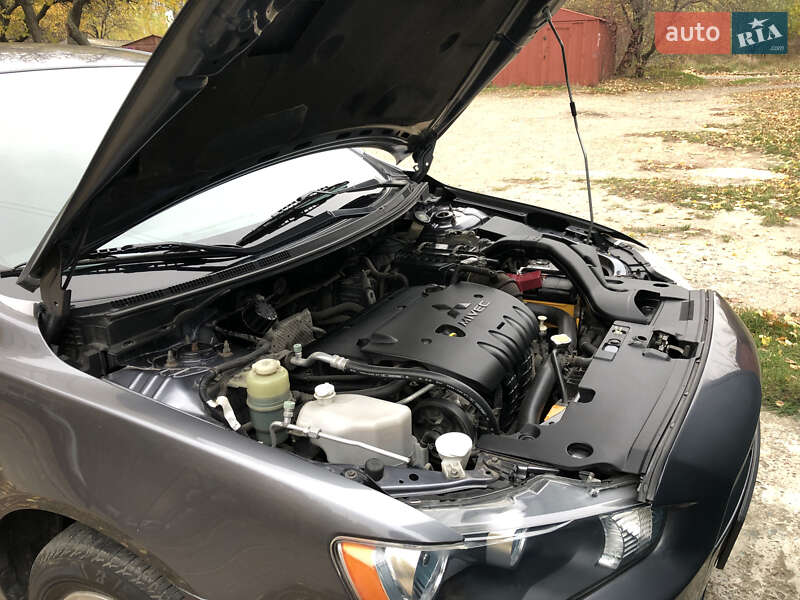 Седан Mitsubishi Lancer 2008 в Вишневом