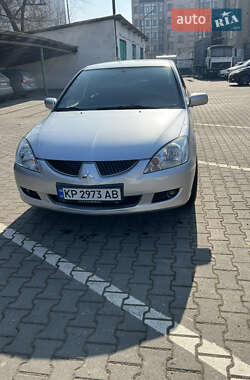 Седан Mitsubishi Lancer 2005 в Чернівцях