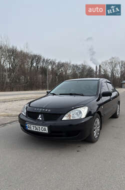 Седан Mitsubishi Lancer 2006 в Днепре