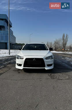 Седан Mitsubishi Lancer 2011 в Киеве