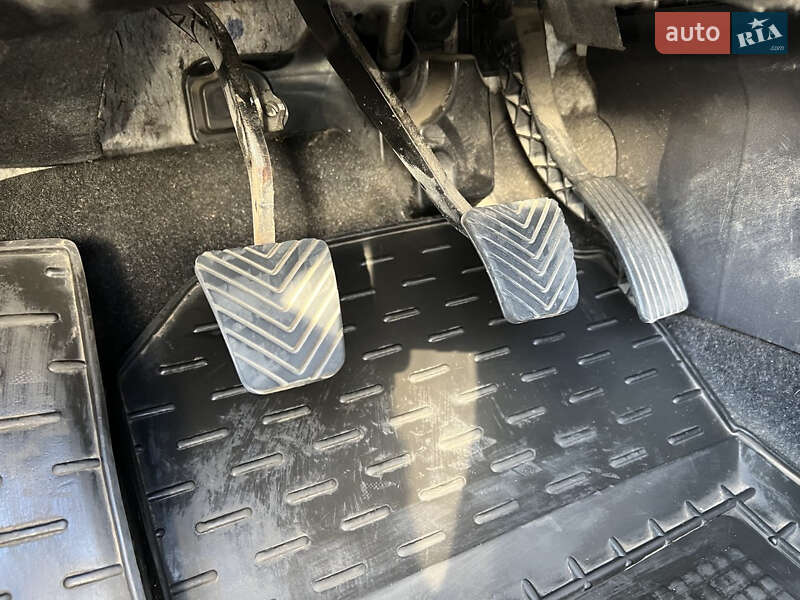 Седан Mitsubishi Lancer 2014 в Луцьку