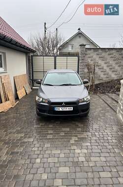 Седан Mitsubishi Lancer 2011 в Ровно