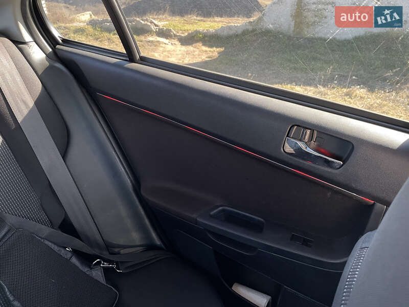 Хэтчбек Mitsubishi Lancer 2009 в Одессе