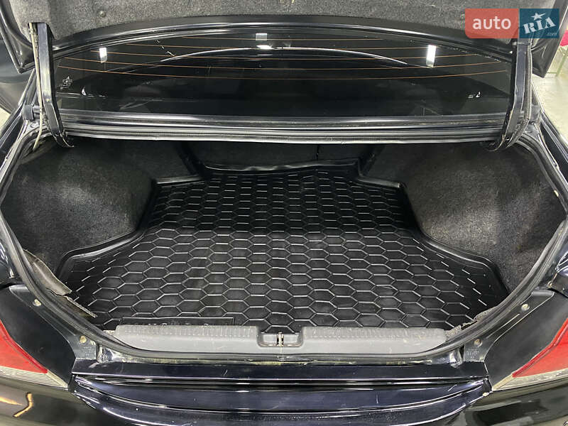 Седан Mitsubishi Lancer 2006 в Измаиле