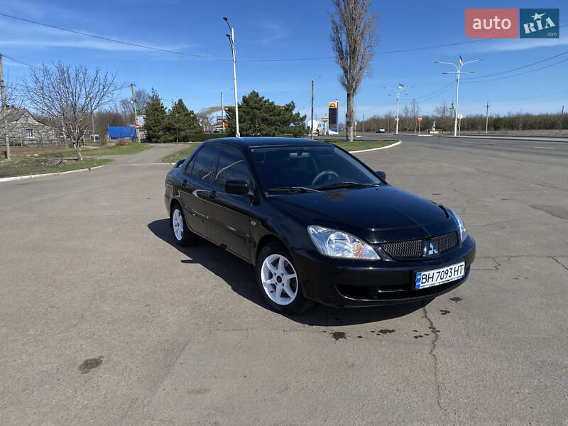 Седан Mitsubishi Lancer 2006 в Измаиле