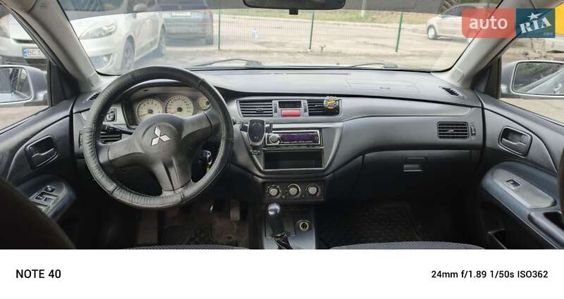 Mitsubishi Lancer 2006