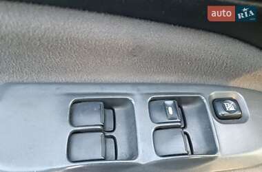 Универсал Mitsubishi Lancer 2004 в 
