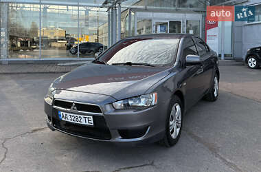 Седан Mitsubishi Lancer 2011 в Чернігові