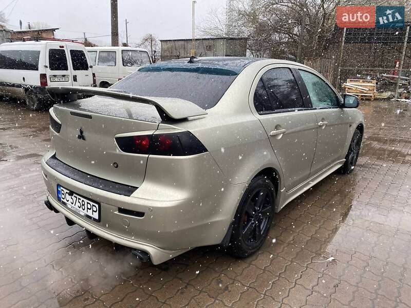 Седан Mitsubishi Lancer 2008 в Львові