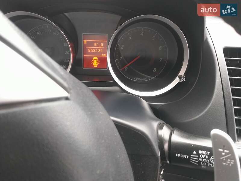 Хэтчбек Mitsubishi Lancer 2008 в Испасе