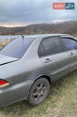 Седан Mitsubishi Lancer 2006 в Славянске