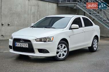 Седан Mitsubishi Lancer 2012 в Києві