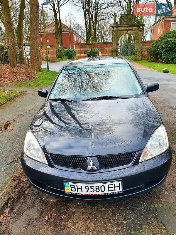 Седан Mitsubishi Lancer 2011 в Одессе