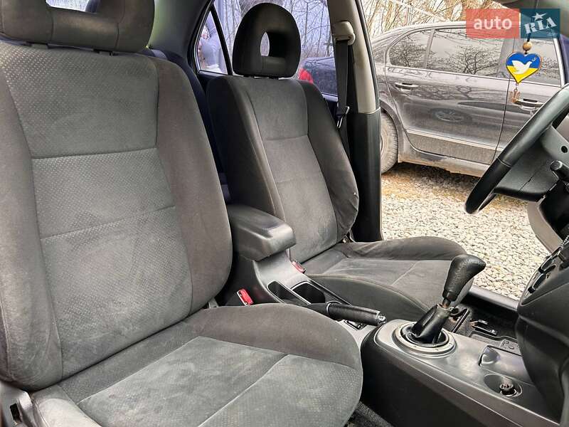 Седан Mitsubishi Lancer 2005 в Каменец-Подольском