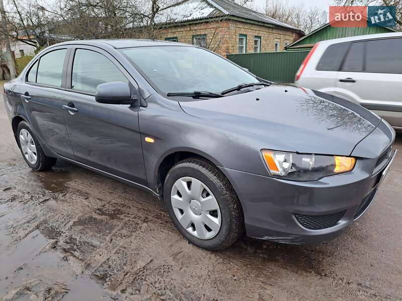 Седан Mitsubishi Lancer 2008 в Остер