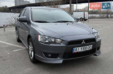 Хэтчбек Mitsubishi Lancer 2009 в 