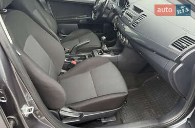 Хэтчбек Mitsubishi Lancer 2009 в 