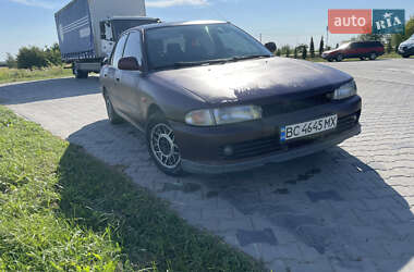 Седан Mitsubishi Lancer 1995 в 