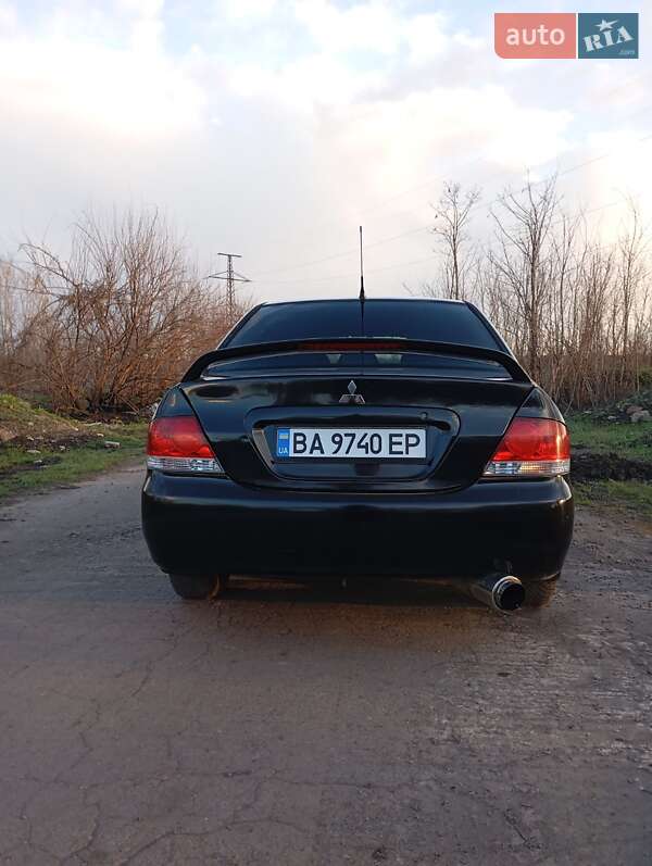 Седан Mitsubishi Lancer 2006 в Кропивницком