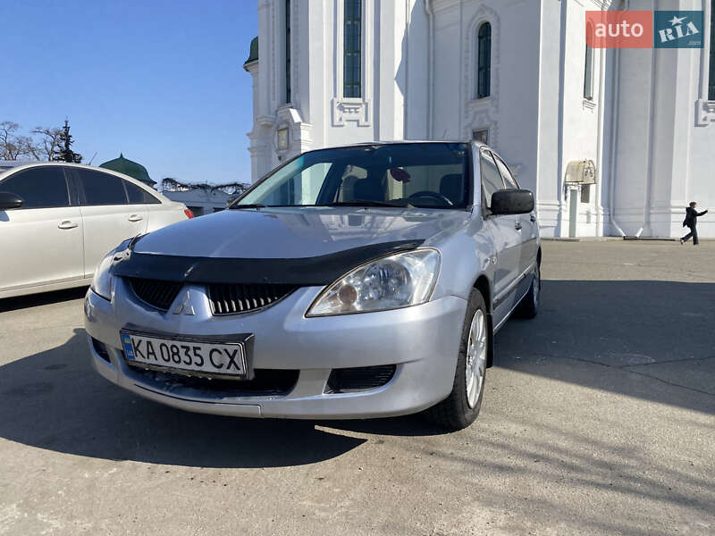 Mitsubishi Lancer 2004