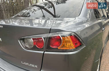 Седан Mitsubishi Lancer 2016 в 