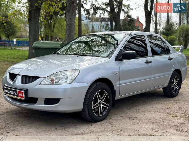 Седан Mitsubishi Lancer 2004 в 