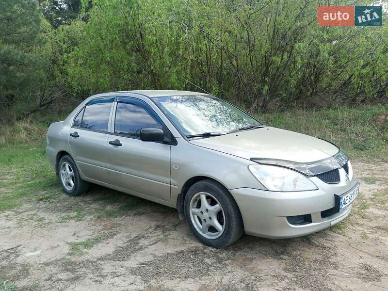 Mitsubishi Lancer 2004