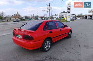 Седан Mitsubishi Lancer 1996 в 