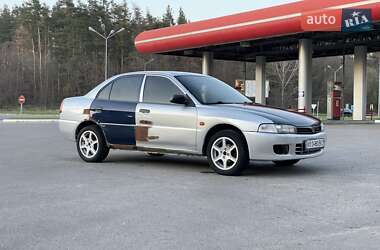 Седан Mitsubishi Lancer 2001 в 