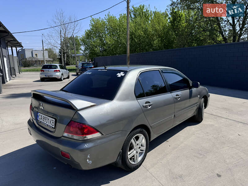 Седан Mitsubishi Lancer 2006 в Черкассах