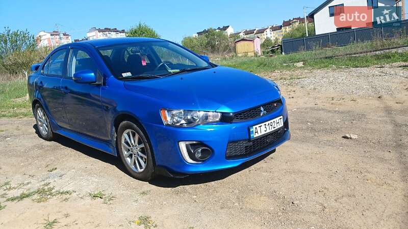 Седан Mitsubishi Lancer 2015 в Івано-Франківську