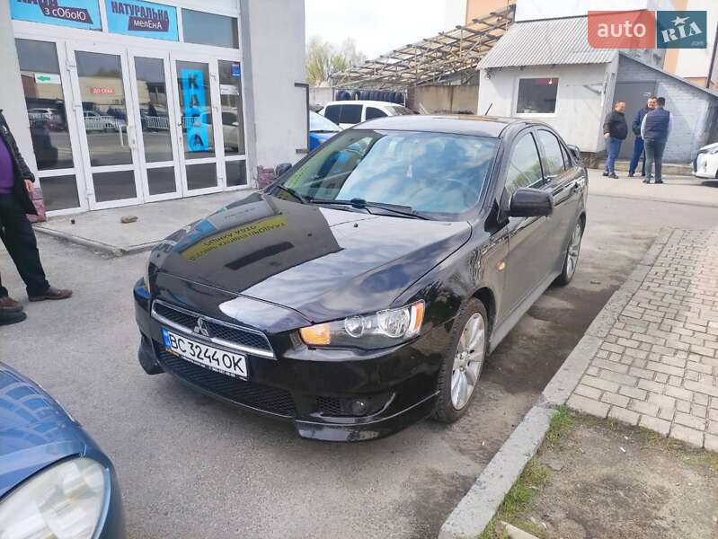 Седан Mitsubishi Lancer 2010 в 