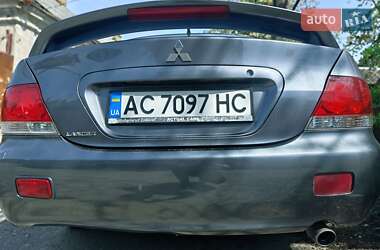 Седан Mitsubishi Lancer 2004 в 