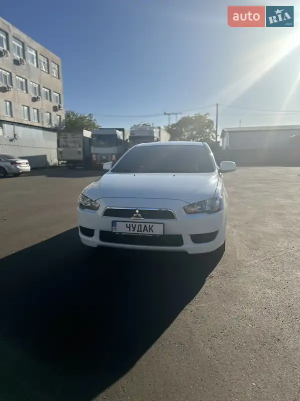Mitsubishi Lancer
