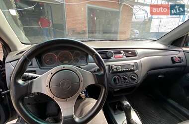 Седан Mitsubishi Lancer 2004 в 
