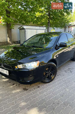 Седан Mitsubishi Lancer 2009 в Ровно