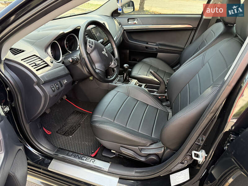 Седан Mitsubishi Lancer 2008 в Подольске