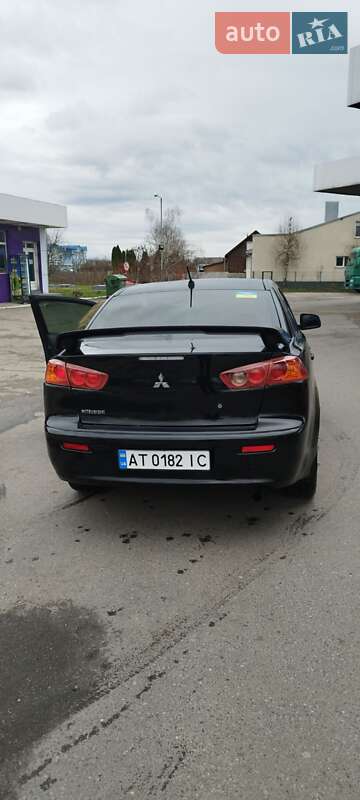Седан Mitsubishi Lancer 2008 в Тячеві