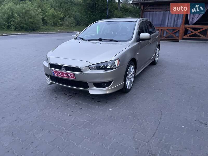 Седан Mitsubishi Lancer 2008 в Луцьку