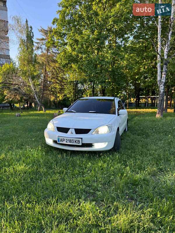 Седан Mitsubishi Lancer 2009 в Славянске