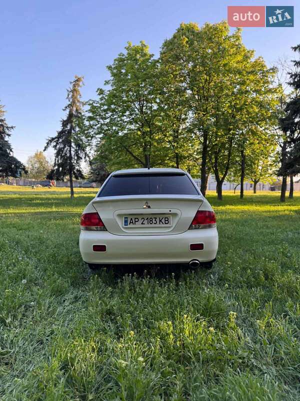 Седан Mitsubishi Lancer 2009 в Славянске